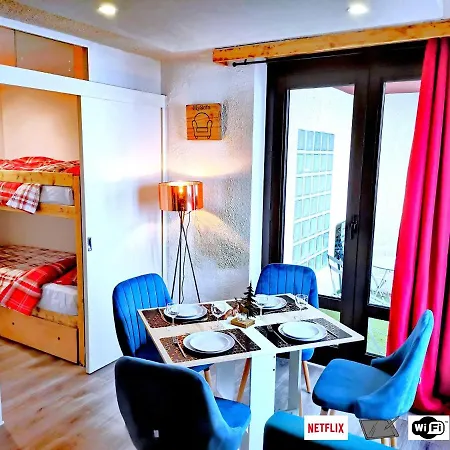 Mysofa Loup & Parking